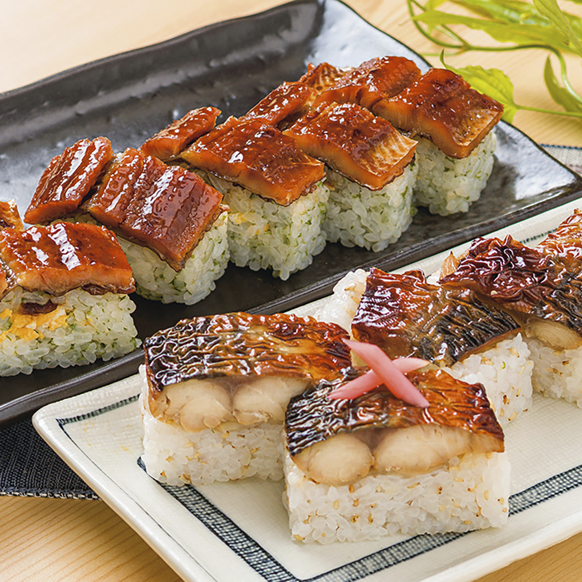 焼さば鮨と創作あなご棒鮨【お届け期間：10月1日から12月25日まで】